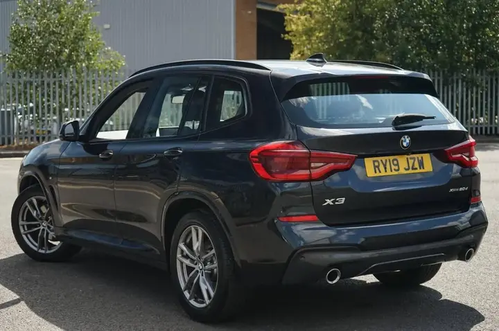 BMW X3 2019 photo 2