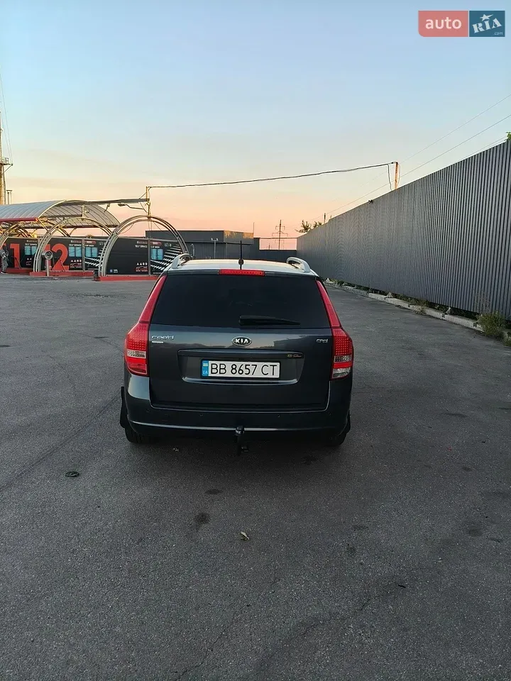 Kia Ceed 2012 photo 5