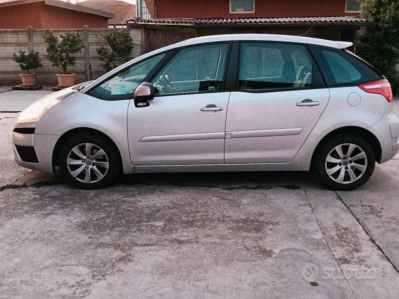 Citroen C4 Picasso 2007 photo 5