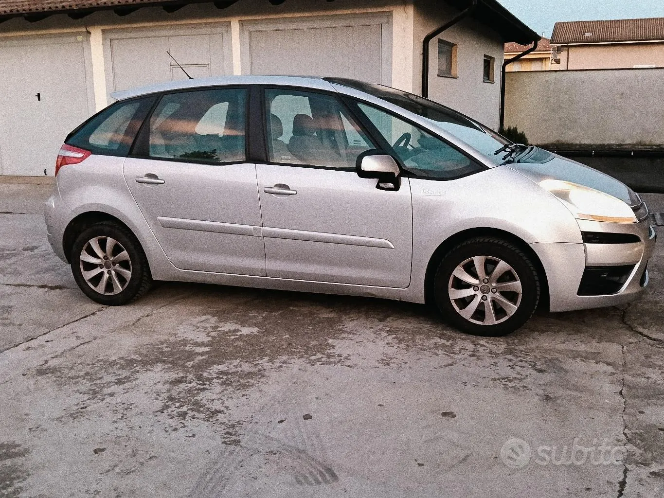 Citroen C4 Picasso 2007 photo 4