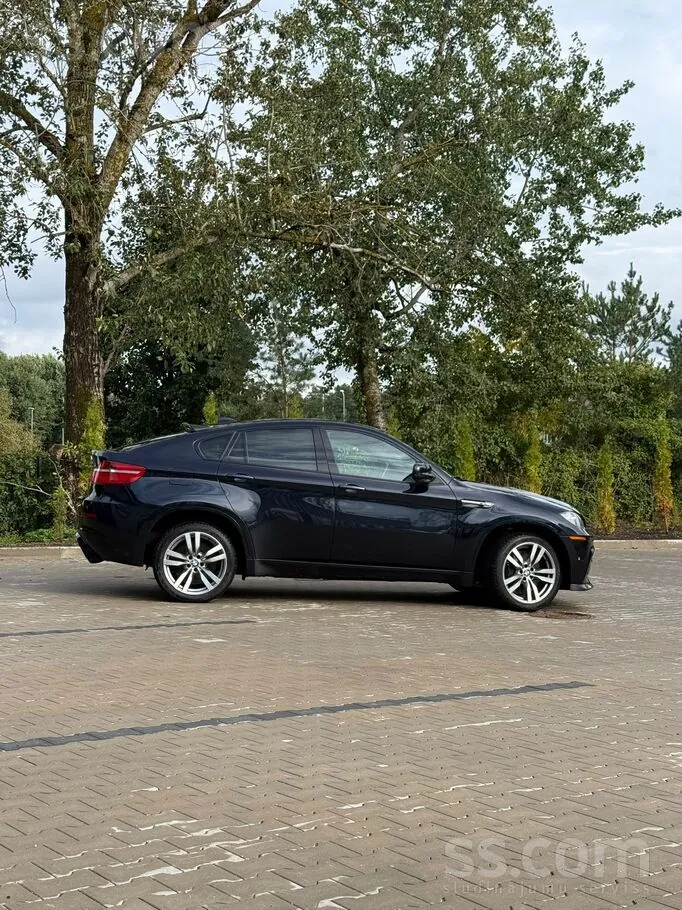 BMW X6M 2012 photo 3