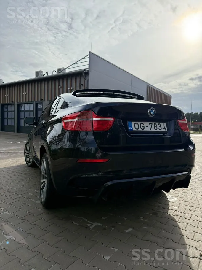 BMW X6M 2012 photo 5