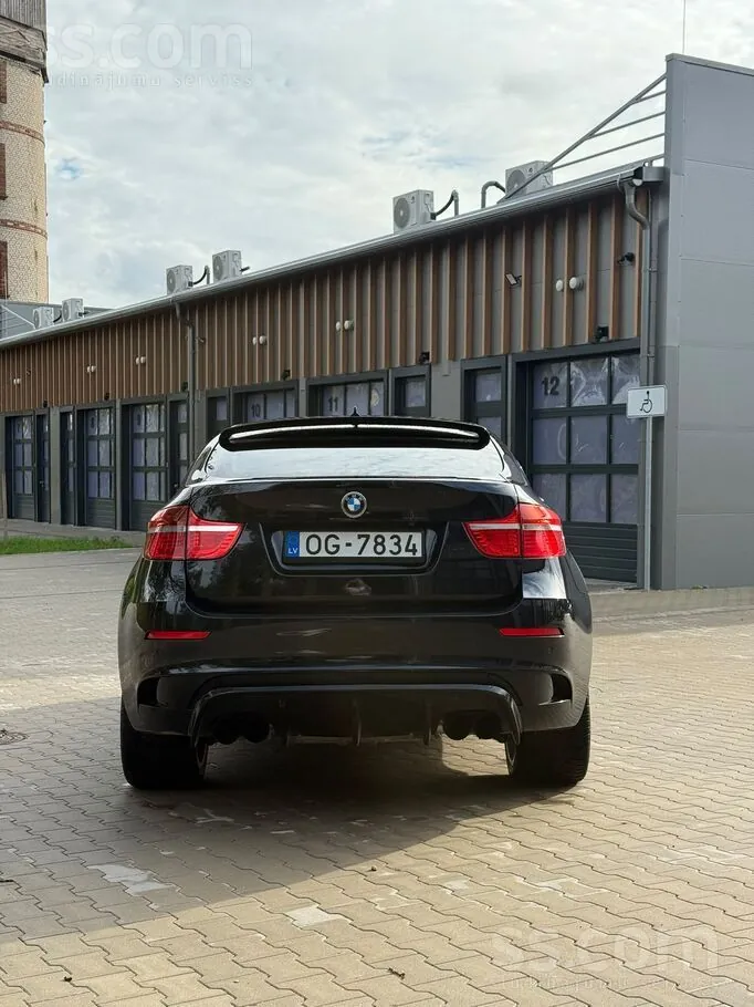 BMW X6M 2012 photo 4