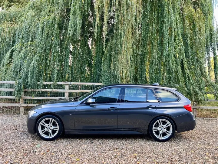 BMW 3 Series 2015 photo 4