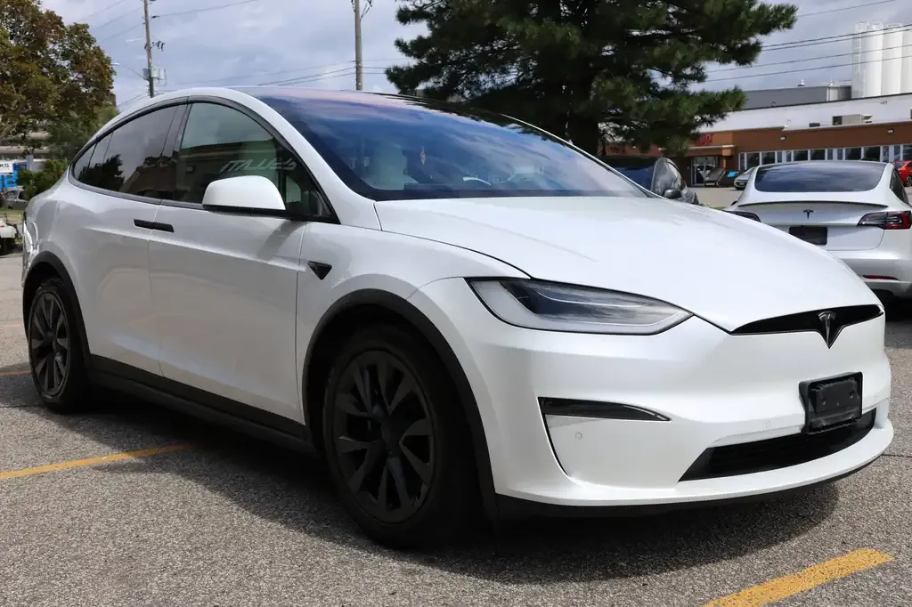 Tesla Model X 2022 photo 5