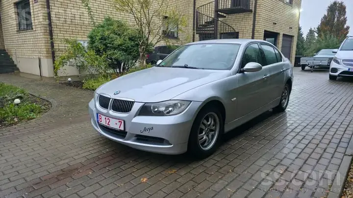 BMW 325