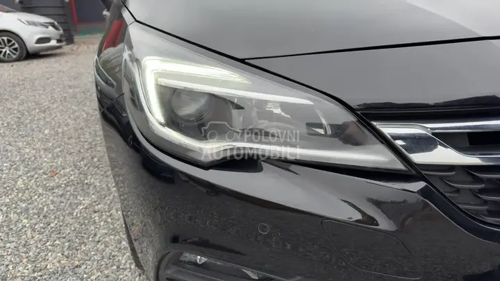 Opel Astra K 2018 photo 4