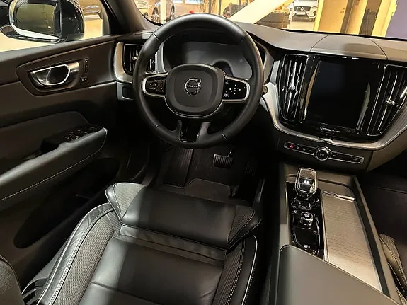 Volvo Xc60 2025 photo 4