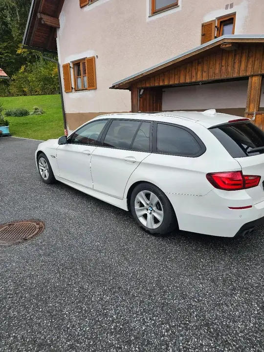 BMW 5 Series 2011 photo 3