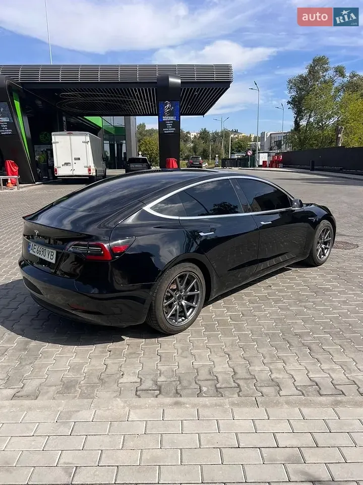 Tesla Model 3 2019 photo 5