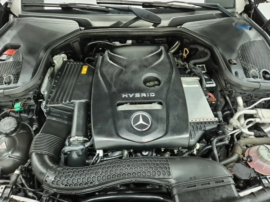 Mercedes-Benz E-Class 2019 photo 5