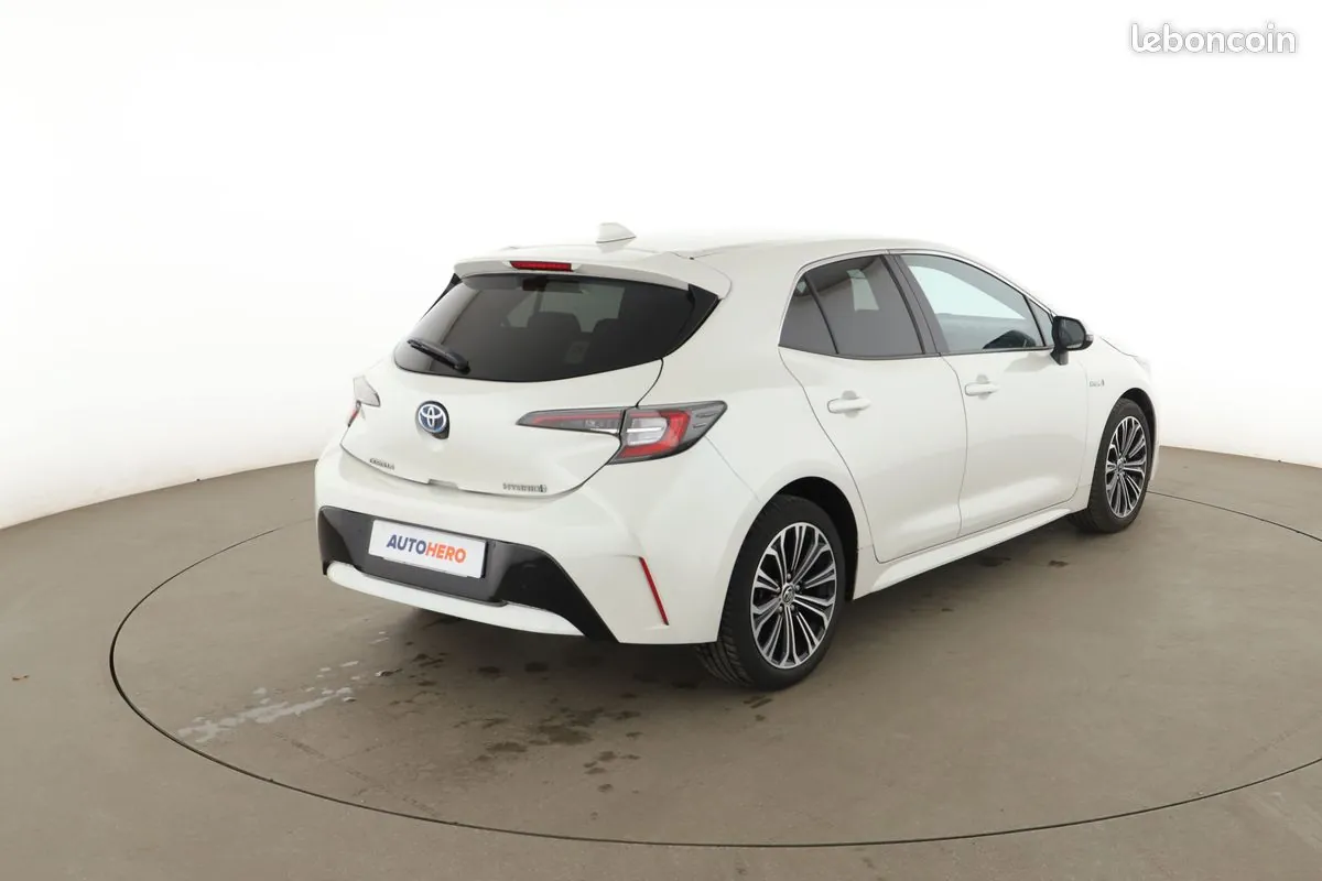 Toyota Corolla 2019 photo 3
