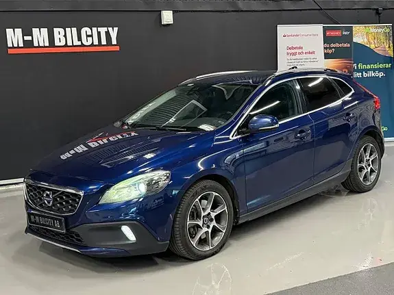 Volvo V40 Cross Country 2016 photo 3