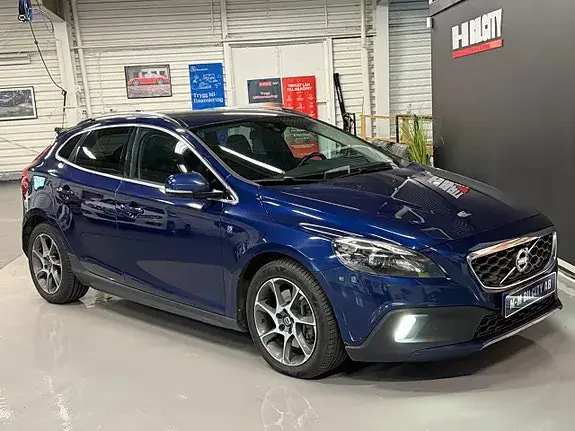 Volvo V40 Cross Country 2016 photo 5