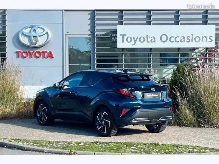 Toyota C-Hr 2023 photo 3
