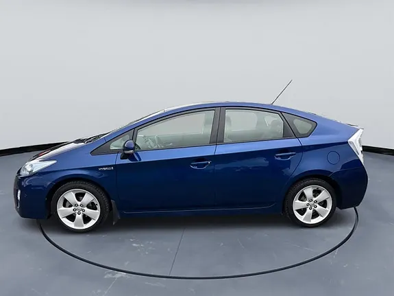 Toyota Prius 2010 photo 2