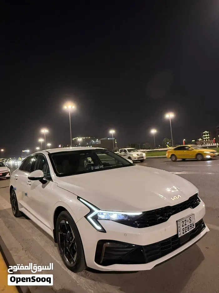 Kia K5