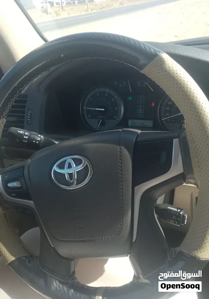 Toyota Land Cruiser 2018 photo 3