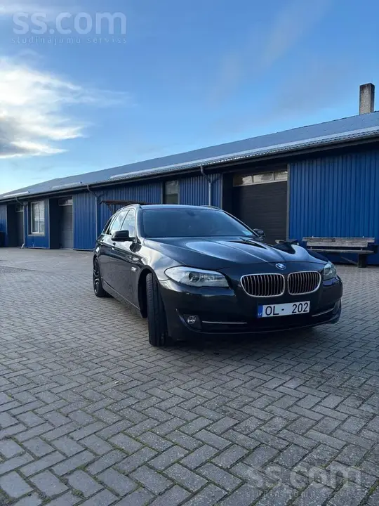 BMW 525 2013 photo 3