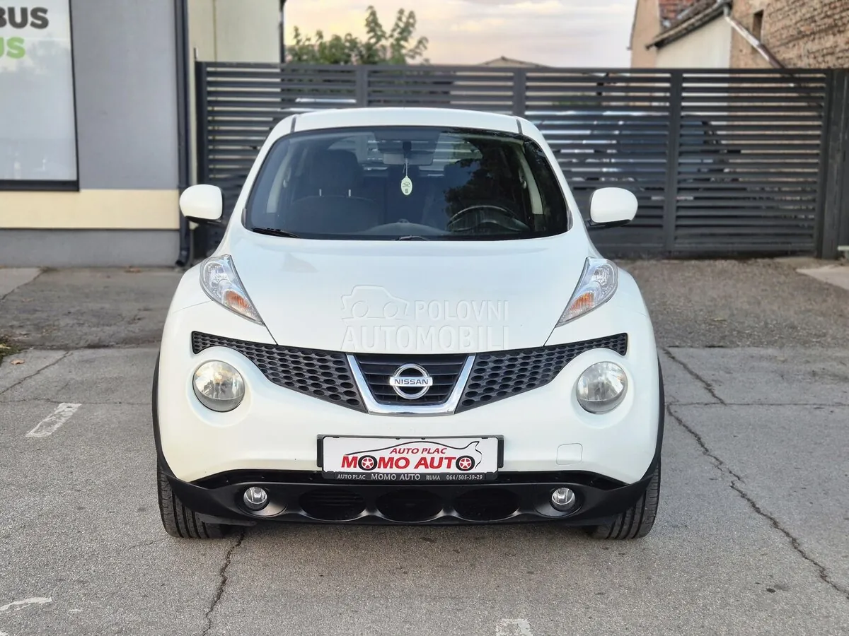 Nissan Juke 2013 photo 2