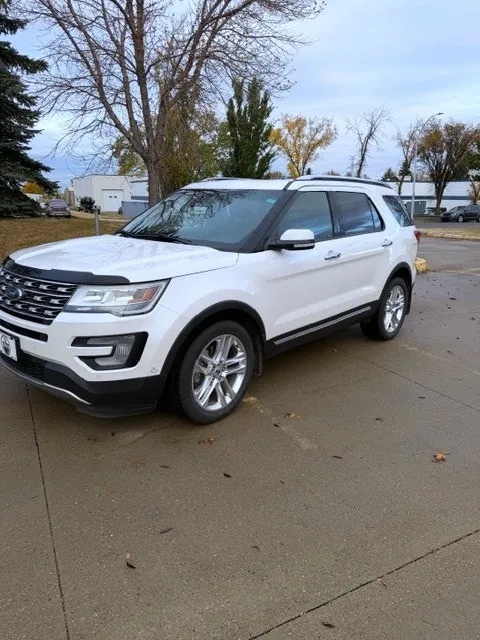 Ford Explorer 2017 photo 3