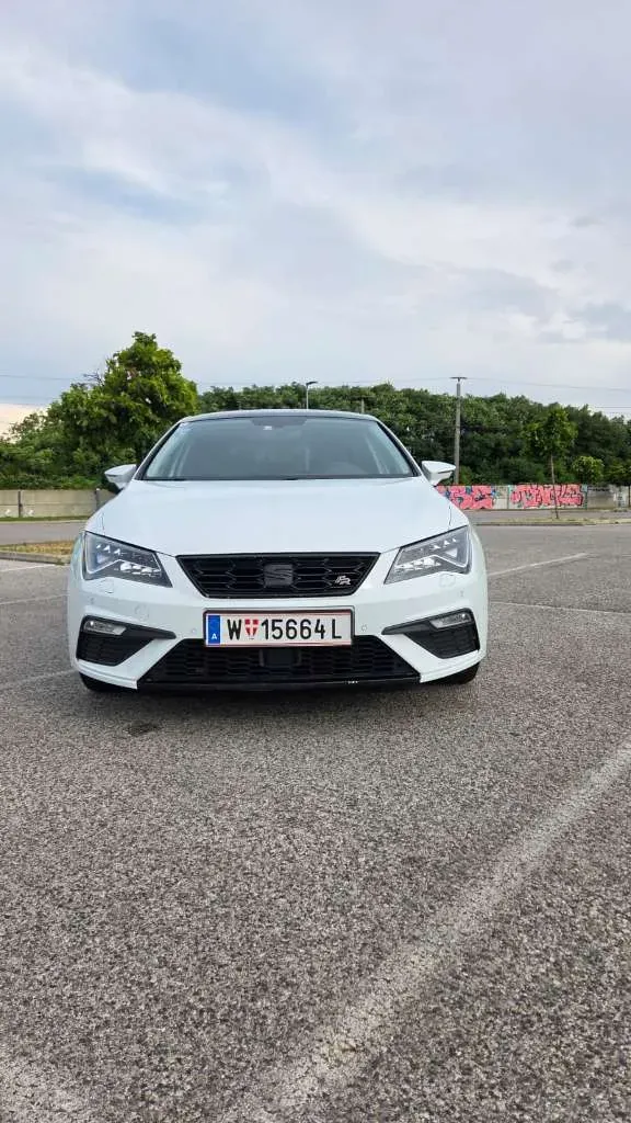 Seat Leon 2018 photo 2