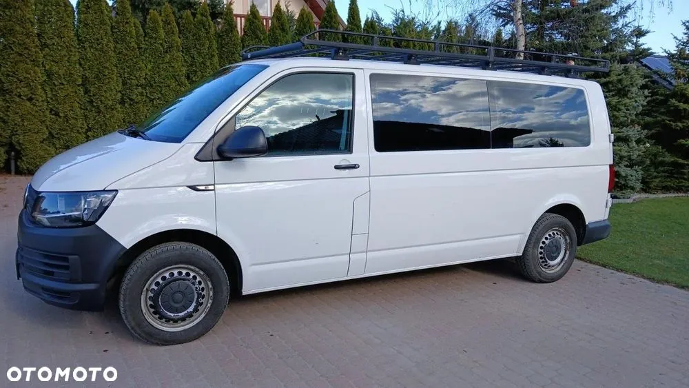 Volkswagen Transporter 2018 photo 2