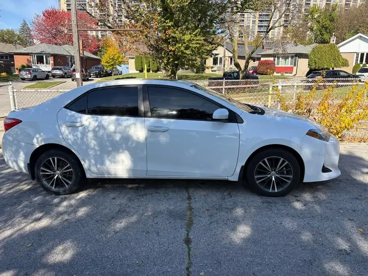 Toyota Corolla 2019 photo 2