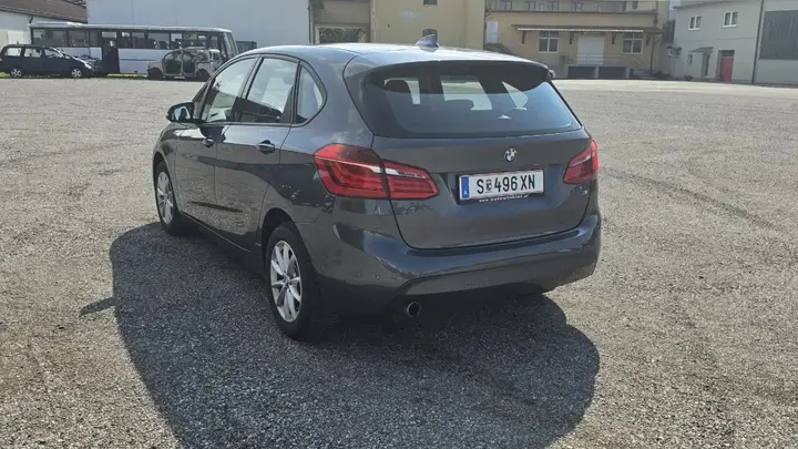 BMW 2 Series 2017 photo 3