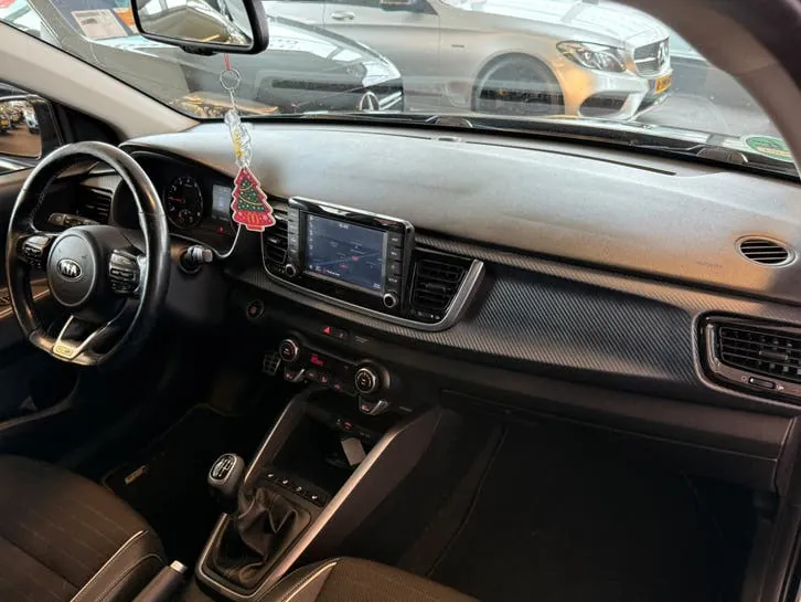 Kia Rio 2018 photo 2