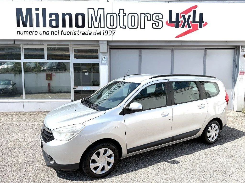 Dacia Lodgy 2012 photo 3