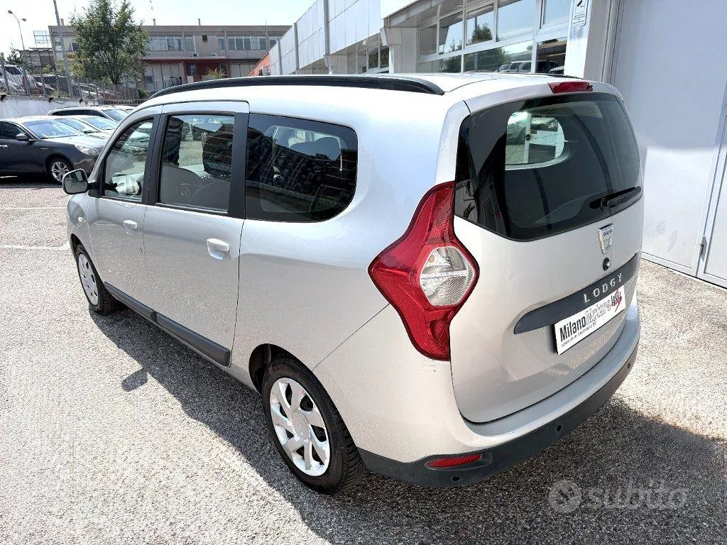Dacia Lodgy 2012 photo 4