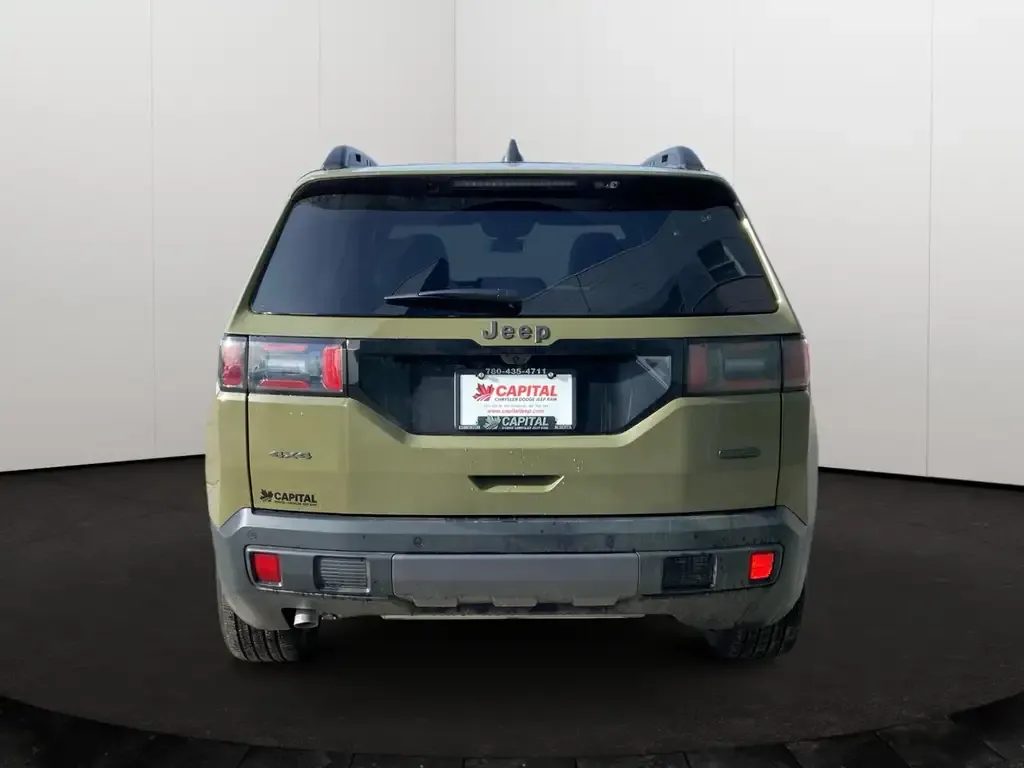 Jeep Cherokee 2026 photo 5