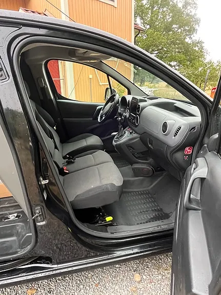 Peugeot Partner 2017 photo 3
