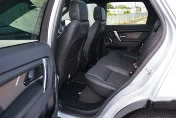 Land Rover Discovery Sport 2026 photo 5