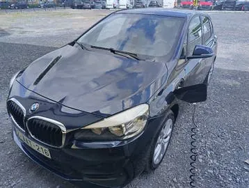 BMW 225Xe