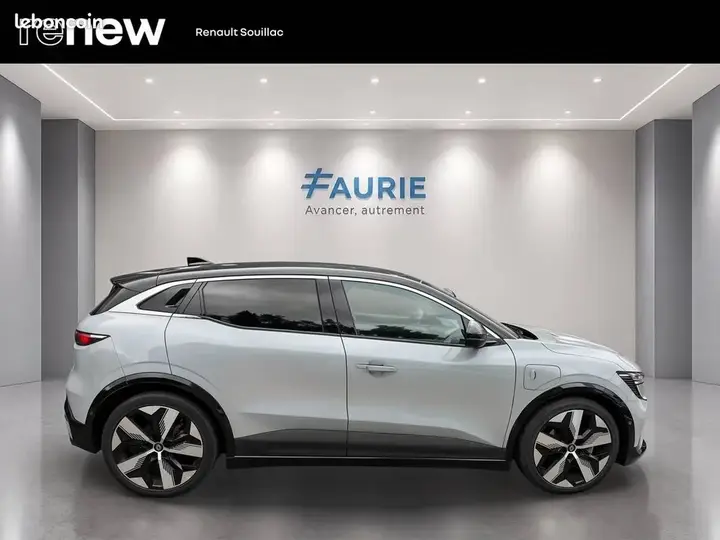 Renault Megane 2023 photo 4