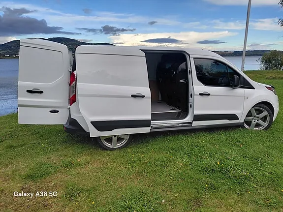Ford Transit Connect 2017 photo 2