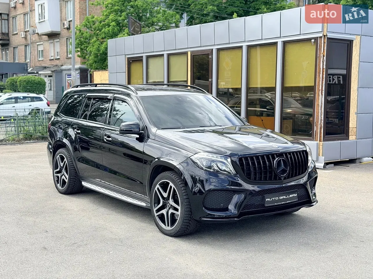 Mercedes-Benz Gls-Class 2016 photo 2