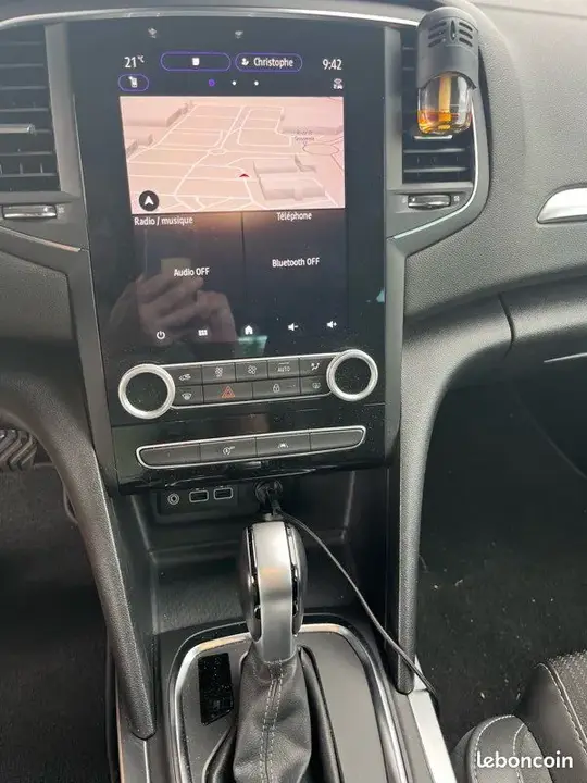 Renault Megane 2024 photo 3