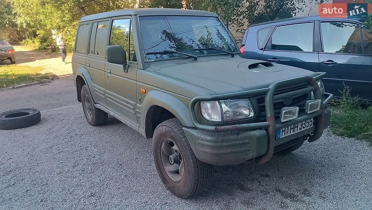 Hyundai Galloper 2003 photo 3
