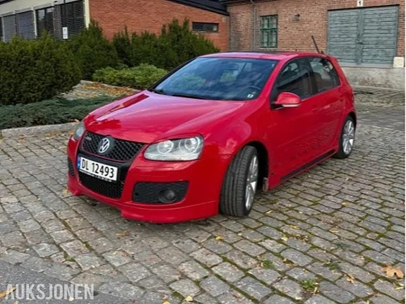 Volkswagen Golf V