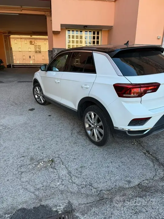 Volkswagen T-Roc 2019 photo 3