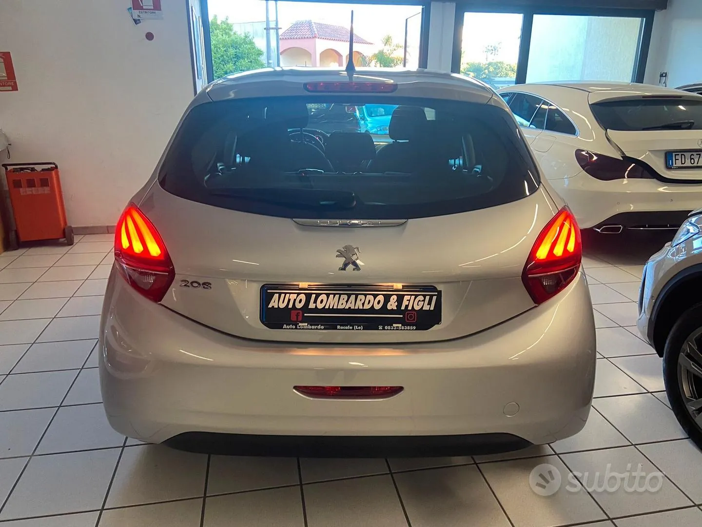 Peugeot 208 2018 photo 2