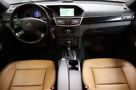 Mercedes-Benz E220 2010 photo 4