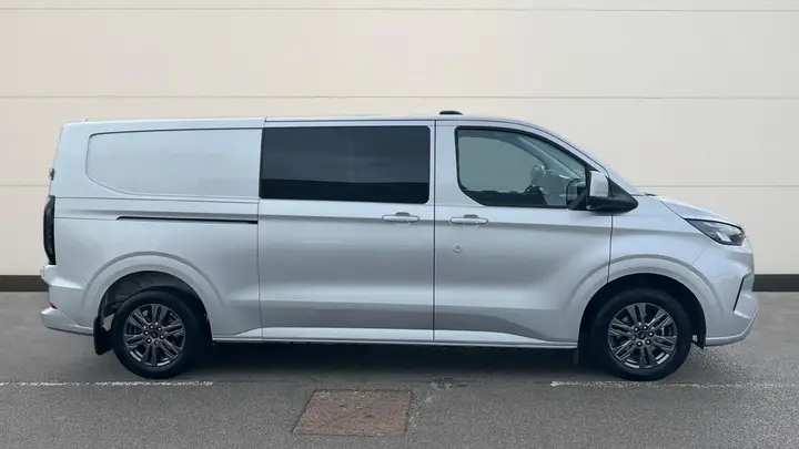Ford Transit Custom 2026 photo 5