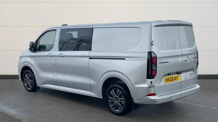 Ford Transit Custom 2026 photo 2