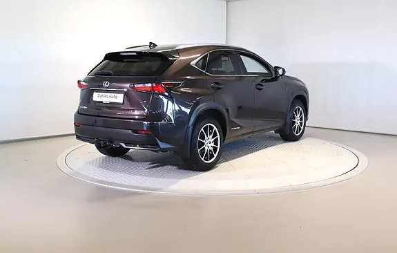 Lexus Nx300H 2015 photo 5