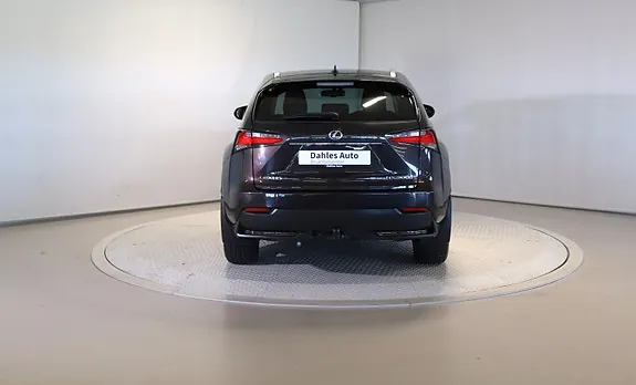 Lexus Nx300H 2015 photo 4