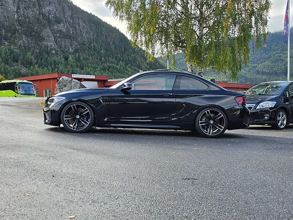BMW M2 2016 photo 4